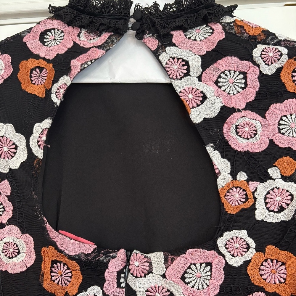 French Connection floral appliqué mini dress - Picture 5 of 13